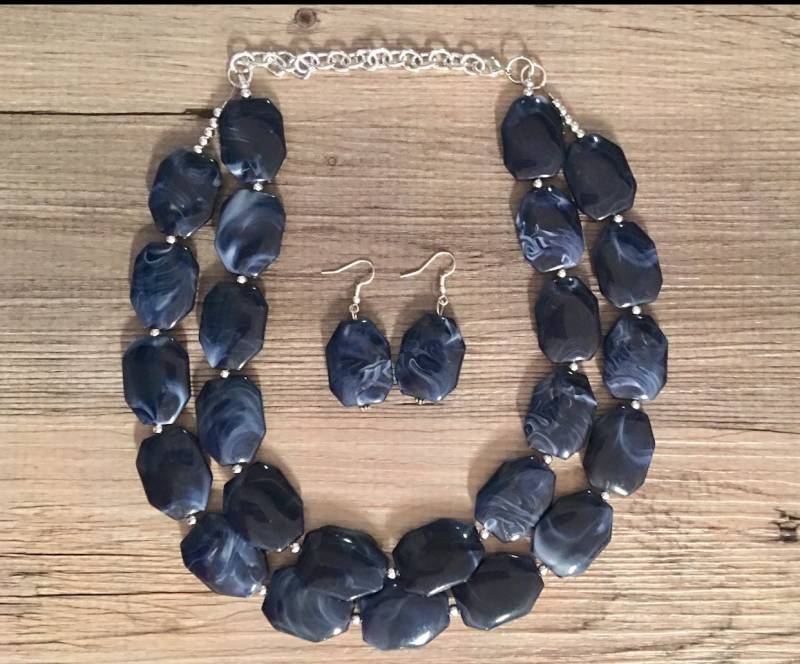 Navy Blau Statement Halskette, Chunky Schmuck Big Perlen Doppelstrang Dunkelblau Schmuck-Set, Dunkelblaue von PolkaDotDrawer