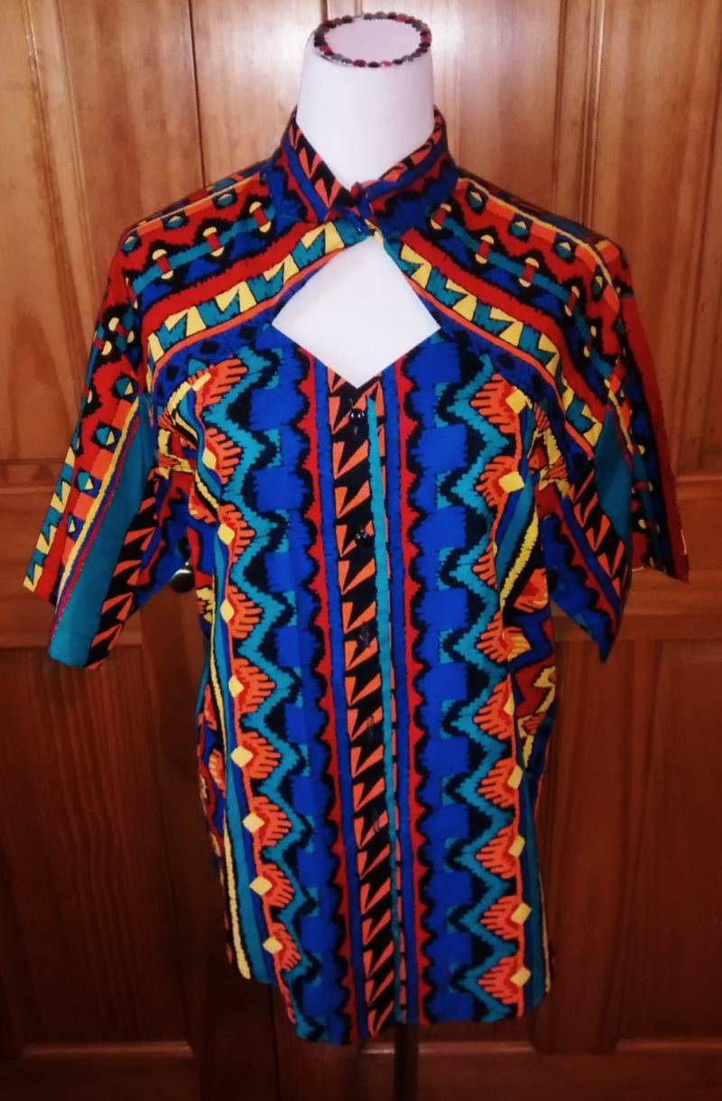 Vintage 80Er Jahre Bunte Western Cowboy Cutout Button Shirt Top Bluse von PolkaDotVintageShop