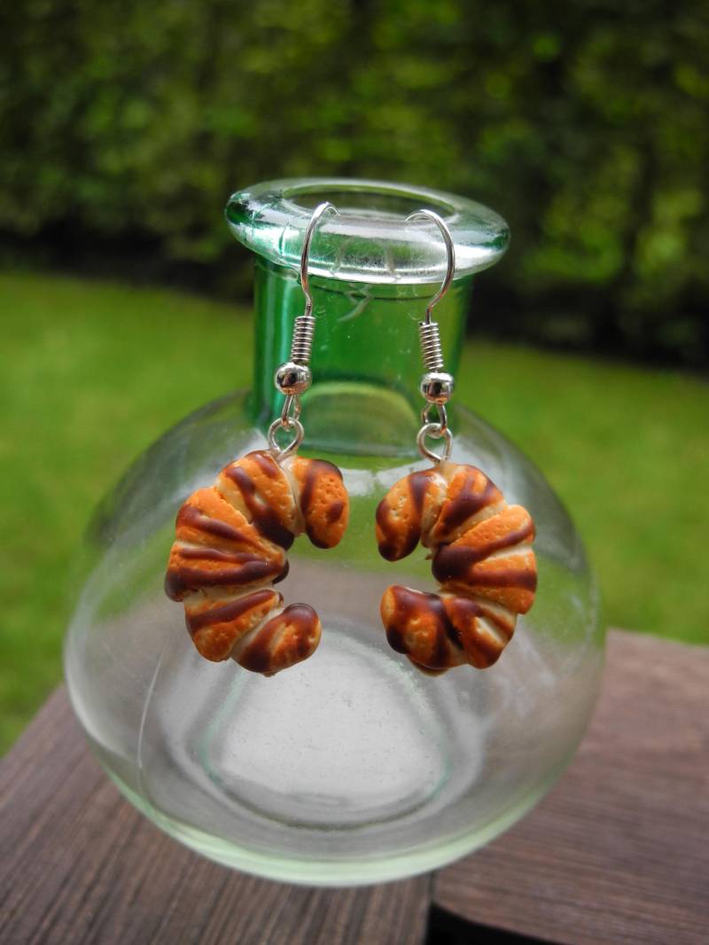 Knusprige Schokocroissants - Hängeohrringe Aus Fimo Hand Made von PollyAndMore