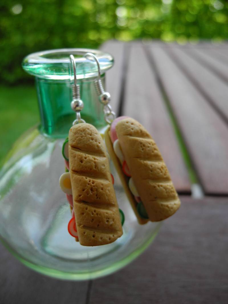 Leckere Baguettes - Hängeohrringe Aus Fimo Hand Made von PollyAndMore