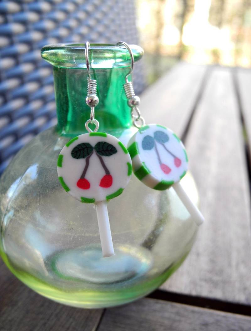 Süße Lollies Mit Kirschen - Ohrringe Aus Fimo Hand Made von PollyAndMore