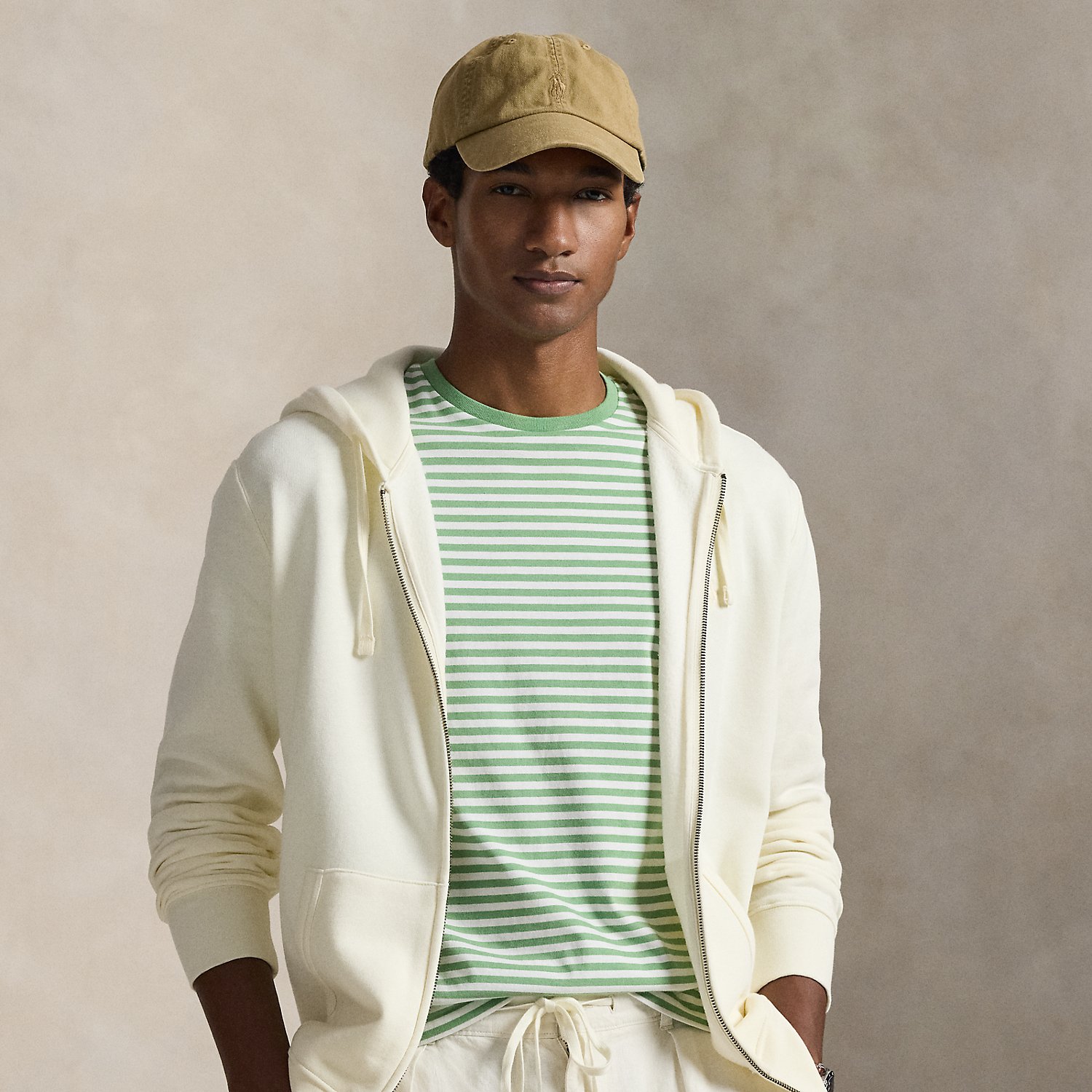 Konfektioniert gefärbte Kapuzenjacke Konfektioniert gefärbte Kapuzenjacke von Polo Ralph Lauren