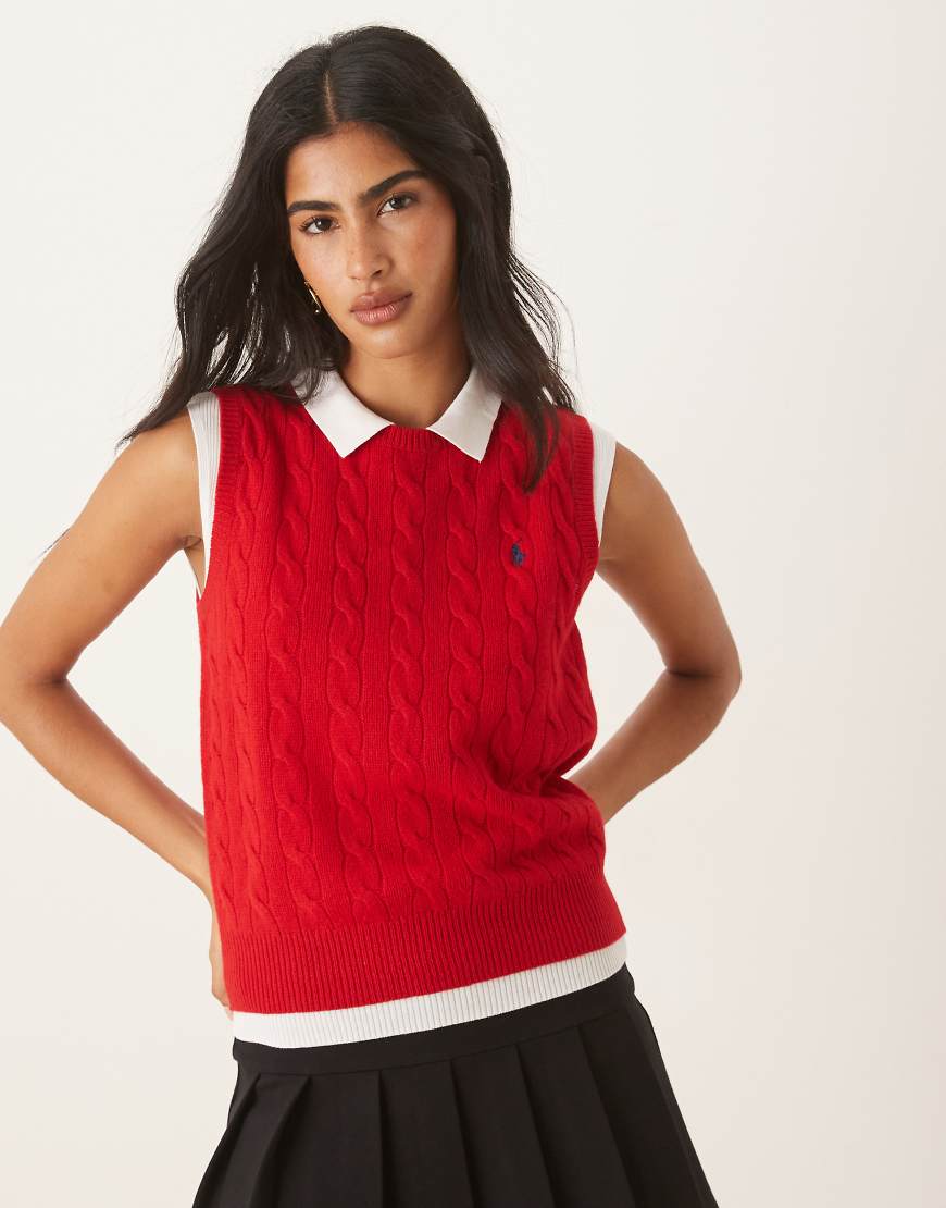 Polo Ralph Lauren - Ärmelloser Pullover in Rot mit hohem Wollanteil und Zopfmuster von Polo Ralph Lauren