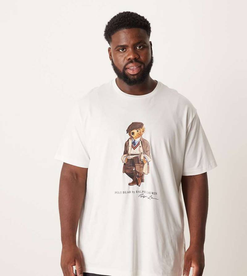 Polo Ralph Lauren - Big & Tall - T-Shirt in Weiß mit „Heritage Cap Bear"-Print von Polo Ralph Lauren