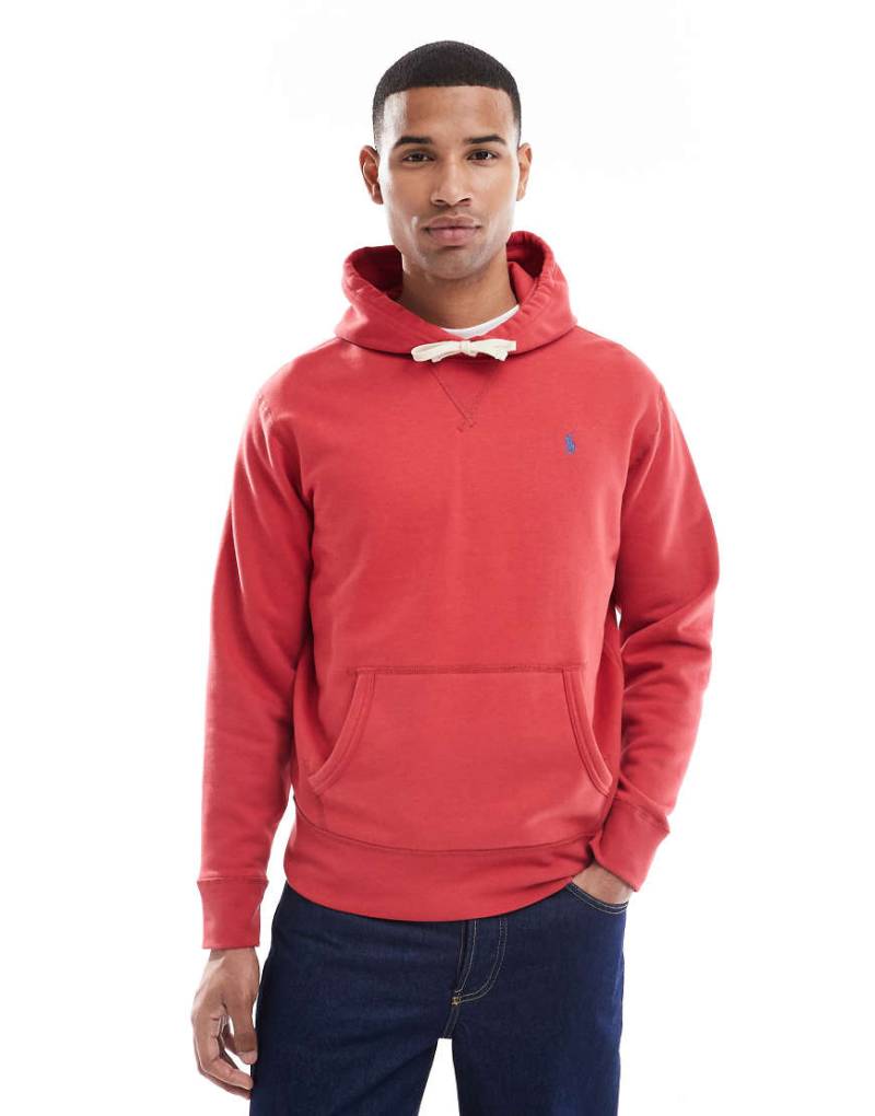 Polo Ralph Lauren - Fleece-Kapuzenpullover in verwaschenem Rot mit Markenlogo von Polo Ralph Lauren