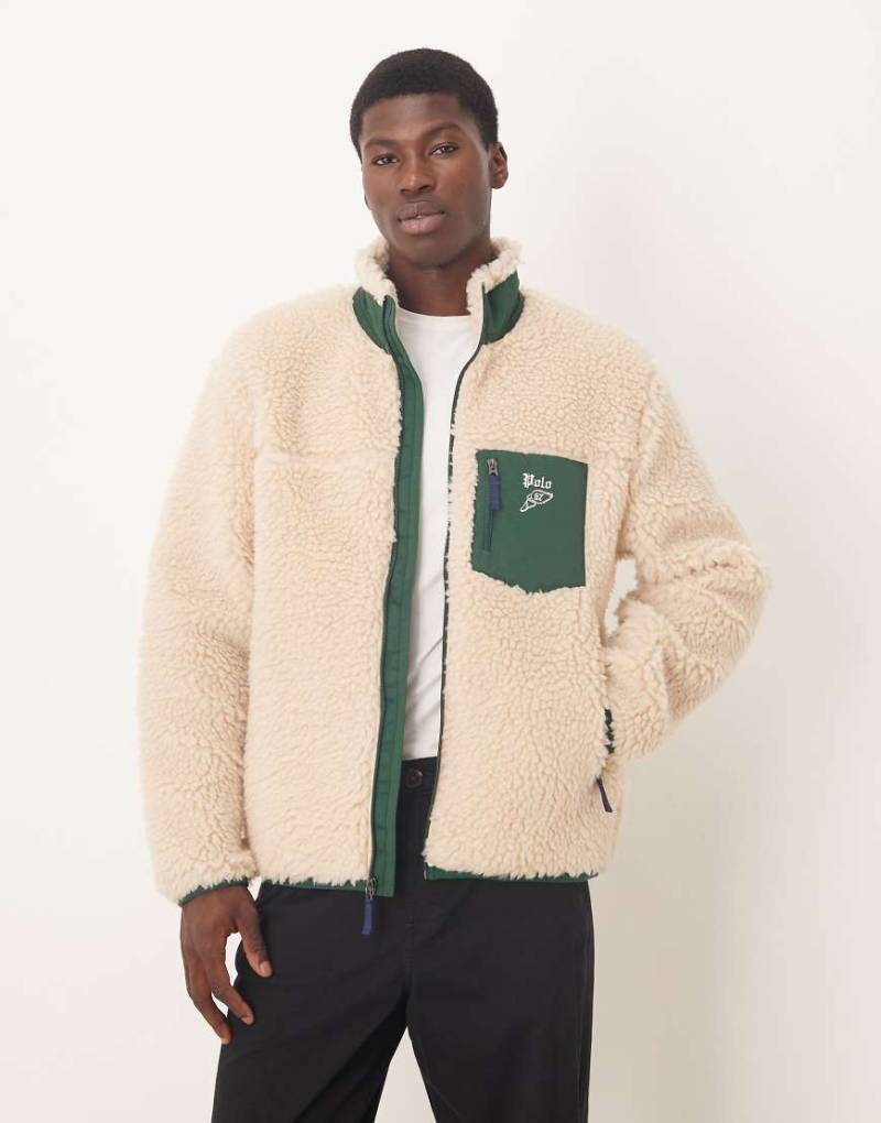 Polo Ralph Lauren - Jacke aus Teddyfleece in Creme mit Markenlogo und Reißverschluss-Weiß von Polo Ralph Lauren