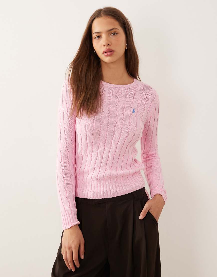 Polo Ralph Lauren - Julianna - Strickpullover aus Baumwolle in Carmel-Rosa mit Markenlogo und Zopfmuster von Polo Ralph Lauren