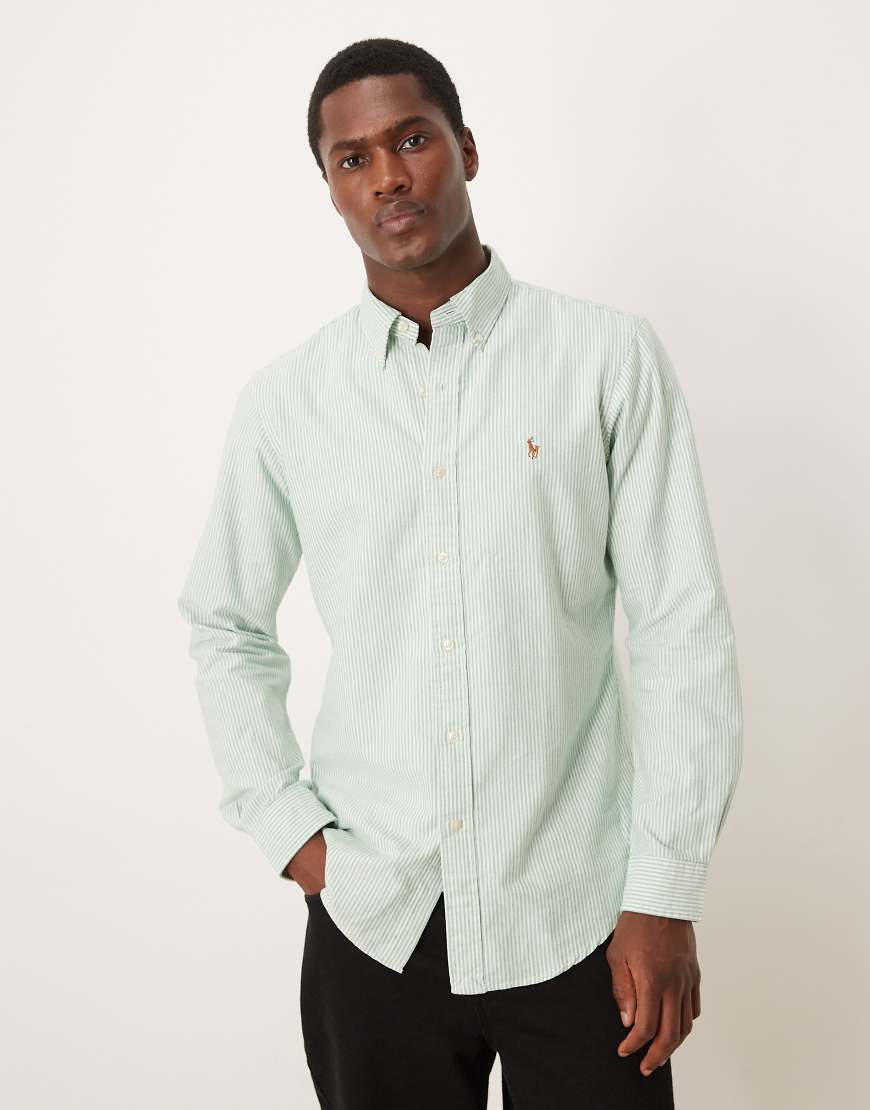 Polo Ralph Lauren - Körperbetontes Oxford-Hemd mit Streifen in Grün und Weiß und Markenlogo von Polo Ralph Lauren