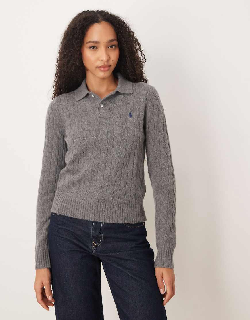 Polo Ralph Lauren - Langärmliges, gestricktes Polo-Oberteil in Grau mit Zopfmuster von Polo Ralph Lauren