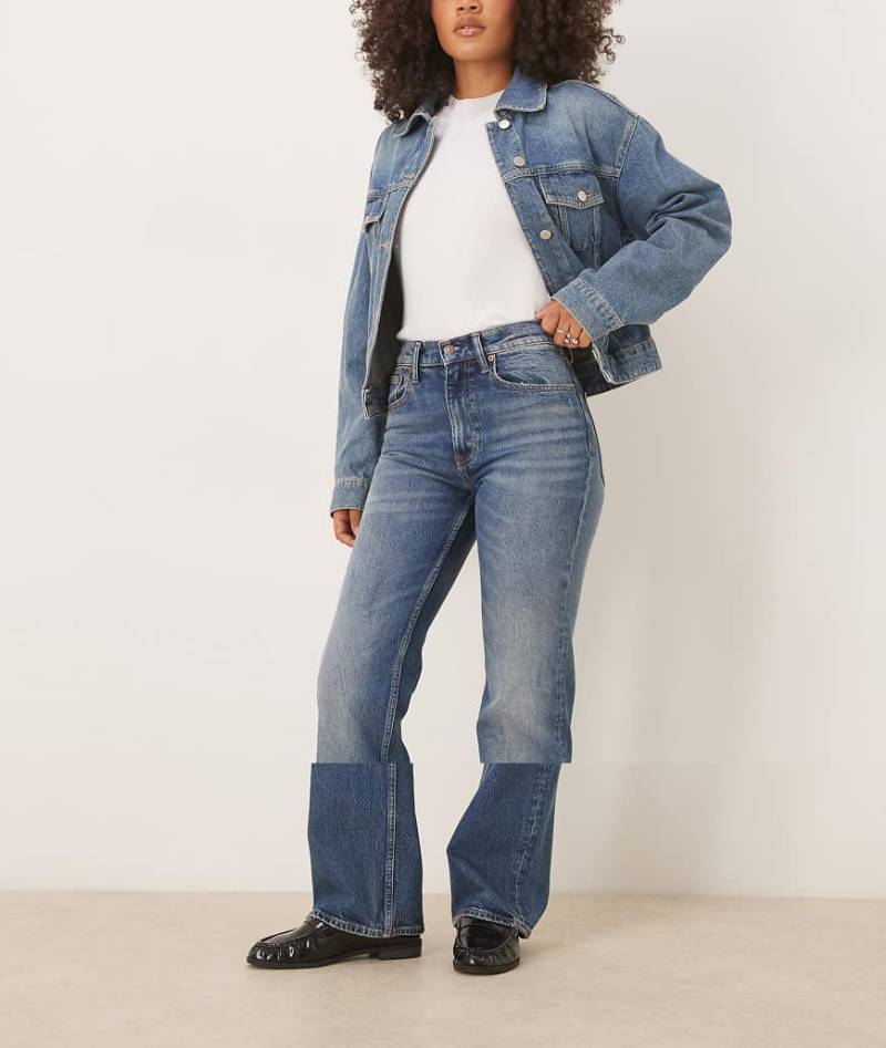 Polo Ralph Lauren - Peoria - Five-Pocket-Schlagjeans in verwaschenem Mittelblau von Polo Ralph Lauren