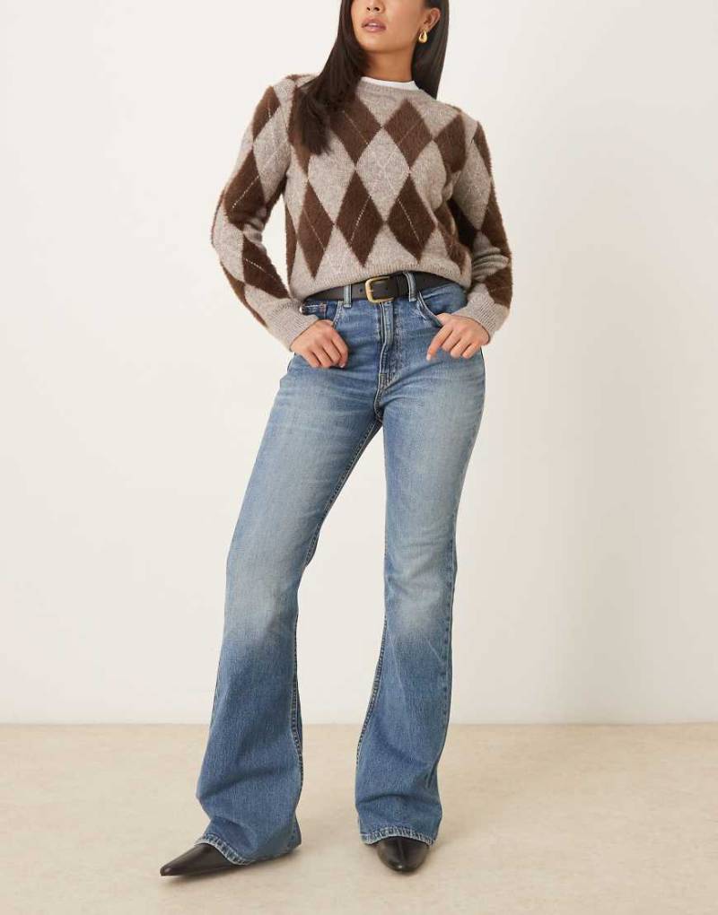 Polo Ralph Lauren - Schlagjeans in blauer Goodlow-Waschung von Polo Ralph Lauren