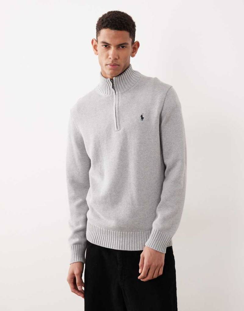 Polo Ralph Lauren - Schwerer Strickpullover aus Baumwolle in Grau mit kurzem Reißverschluss und Markenlogo von Polo Ralph Lauren