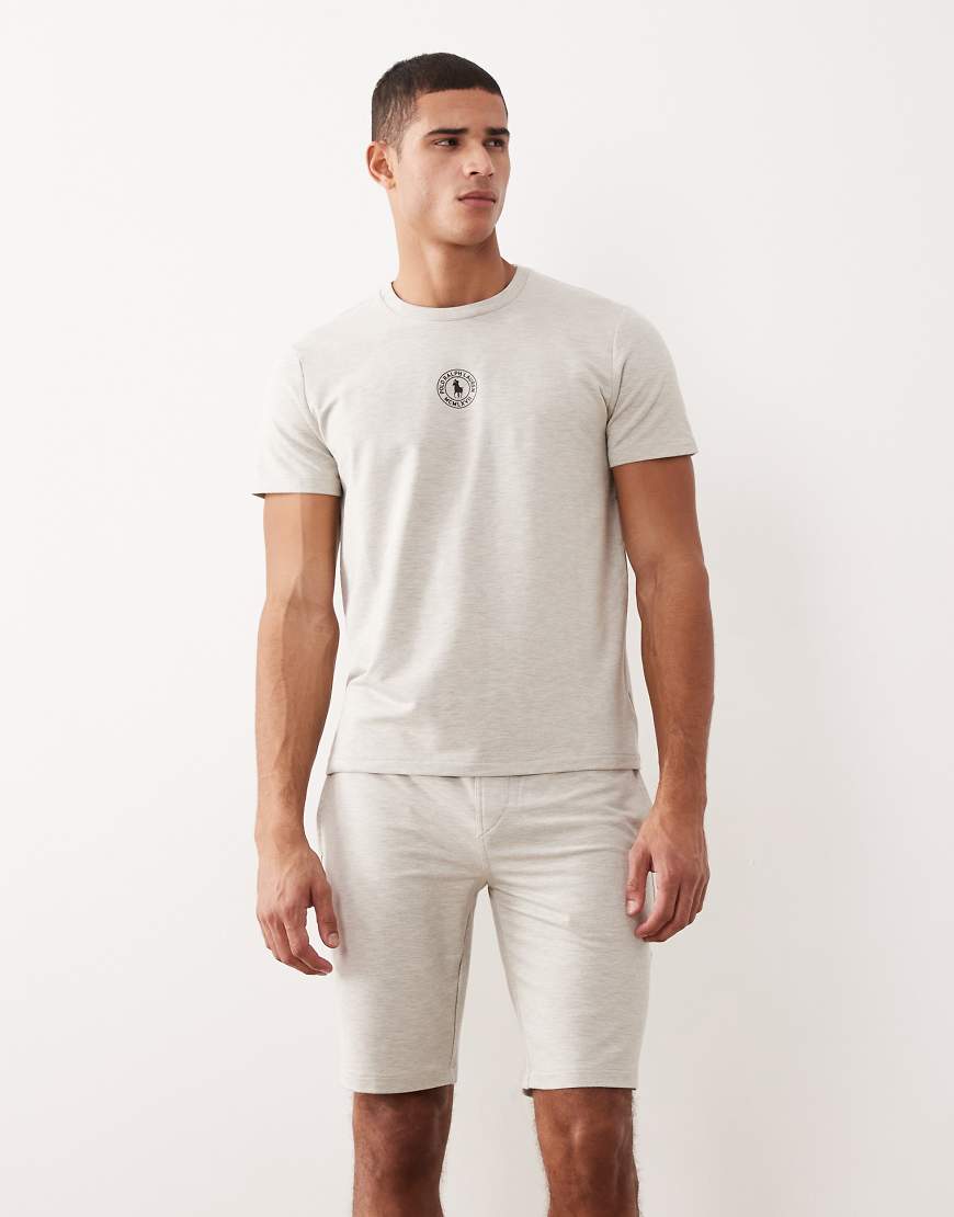 Polo Ralph Lauren - Slim Fit Lounge-Shorts in meliertem Grau mit Logo-Bund Polo Ralph Lauren - Slim Fit Lounge-Shorts in meliertem Grau mit Logo-Bund von Polo Ralph Lauren