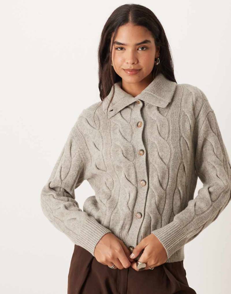 Polo Ralph Lauren - Strickjacke in Grau mit Zopfmuster von Polo Ralph Lauren