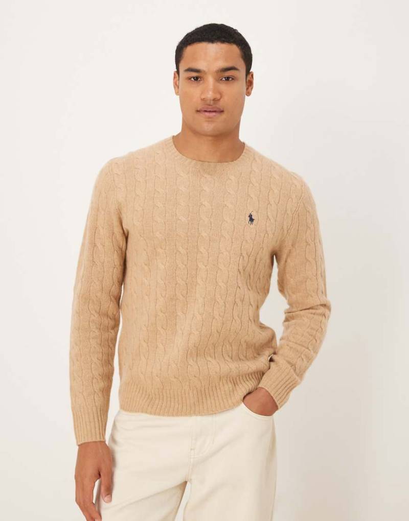 Polo Ralph Lauren - Strickpullover mit hohem Wollanteil in meliertem Kamelbeige mit Markenlogo und Zopfmuster-Neutral von Polo Ralph Lauren