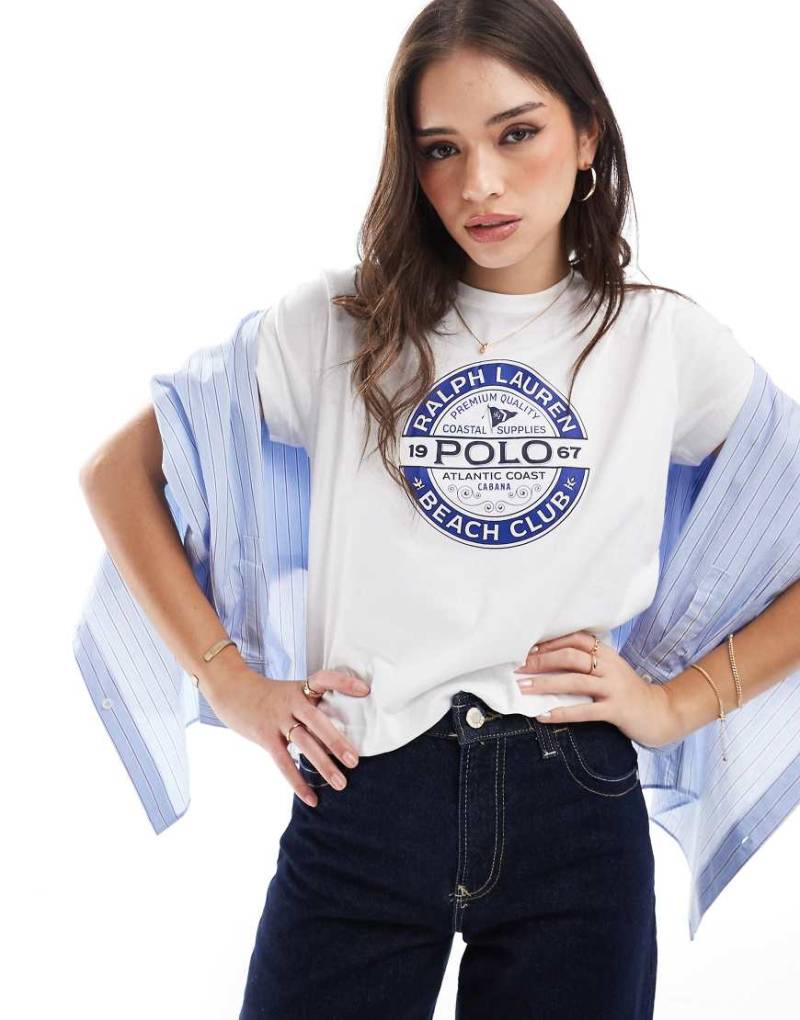 Polo Ralph Lauren - T-Shirt in Weiß und Blau mit Print auf der Brust von Polo Ralph Lauren