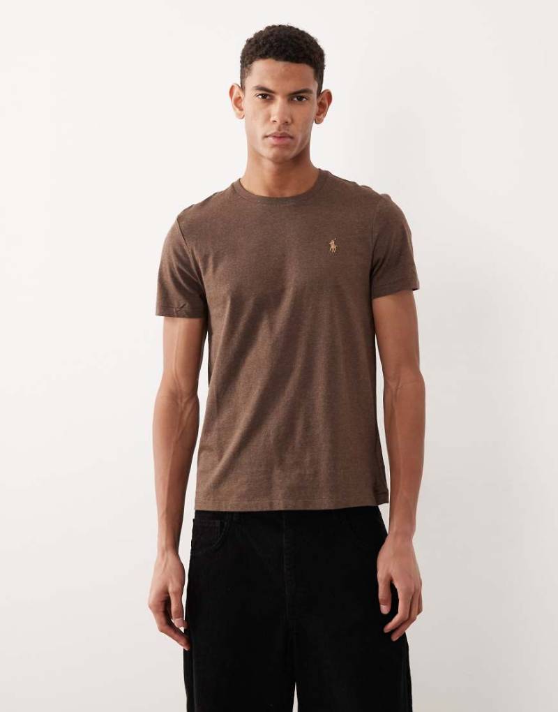 Polo Ralph Lauren - T-Shirt in meliertem Braun mit Custom-Fit und Markenlogo-Brown von Polo Ralph Lauren