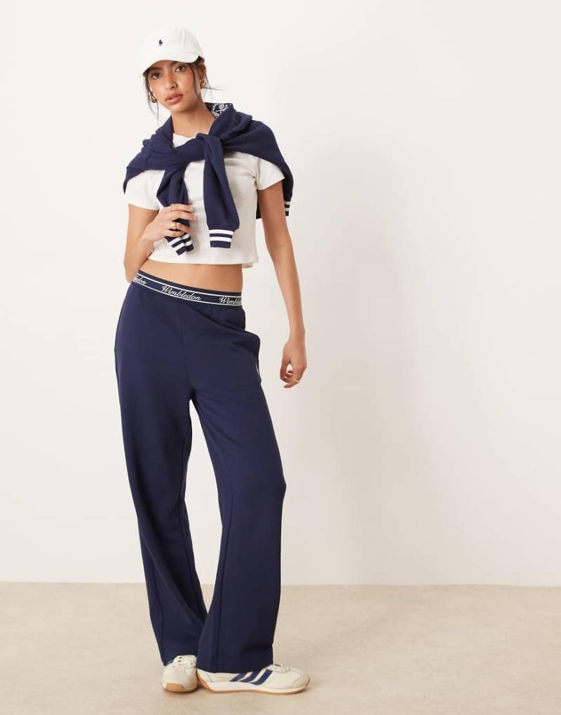 Polo Ralph Lauren - Wimbledon Capsule - Gerade geschnittene Jogginghose in Marineblau mit Logo und Zierstreifen, Kombiteil von Polo Ralph Lauren