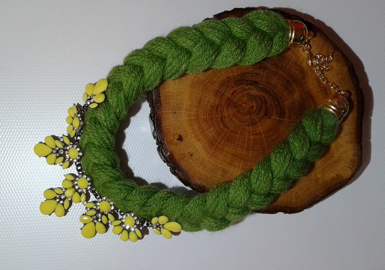 Grün Und Gelb Lätzchen Aussage Klobig Gestrickte Halskette, Kurze Grüne Moderne Geschenk Für Sie, Geburtstagsgeschenk Grün Und Gelb Lätzchen Aussage Klobig Gestrickte Halskette, Kurze Grüne Moderne Geschenk Für Sie, Geburtstagsgeschenk von Polumia