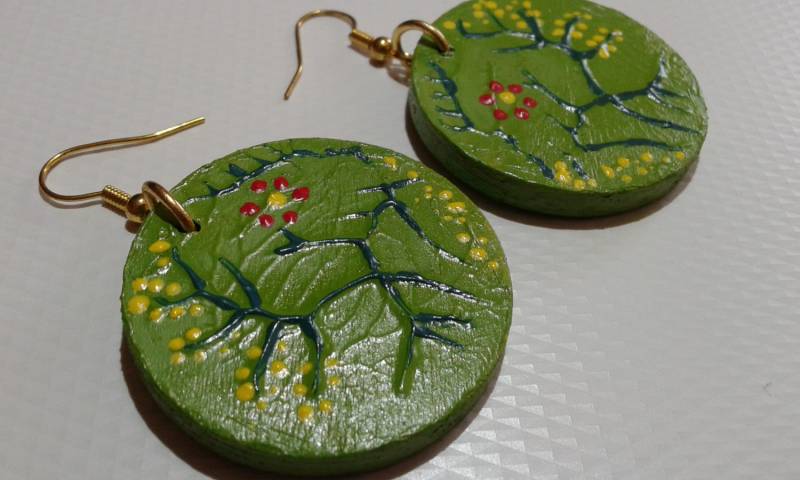 Grüne Ohrringe, Original Malerei Auf Holz, Acrylfarbe, Äußerst Speziellen Schmuck, Holz Bemalt Schmuck Blumen Schmuck-Unikate von Polumia