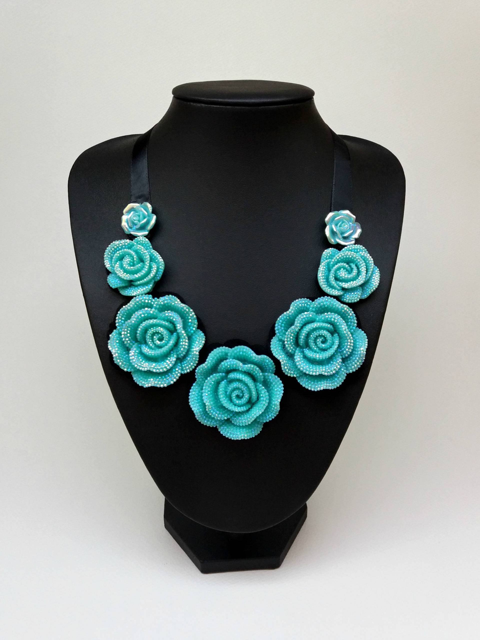 Hellblau Lätzchen Aussage Satin Schleife Rosen Blume Anhänger Halskette, Blaue Moderne Geschenk Für Mutter, Freundin von Polumia