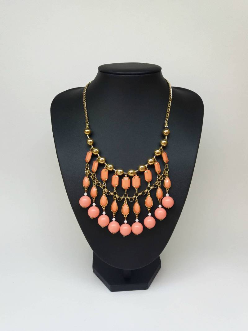 Rosa Und Gold Lange Lätzchen Aussage Charmehalskette, Modeschmuck, Rosa Träne Tropfen Halskette, Einzigartiges Geschenk Für Sie, Mutter Tochter Rosa Und Gold Lange Lätzchen Aussage Charmehalskette, Modeschmuck, Rosa Träne Tropfen Halskette, Einzigartiges Geschenk Für Sie, Mutter Tochter von Polumia