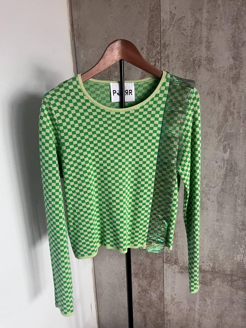 Individuelles Langarmshirt, Bluse, Rüschen, Upcycling, Kleidungspersonalisierung Individuelles Langarmshirt, Bluse, Rüschen, Upcycling, Kleidungspersonalisierung von Polyar