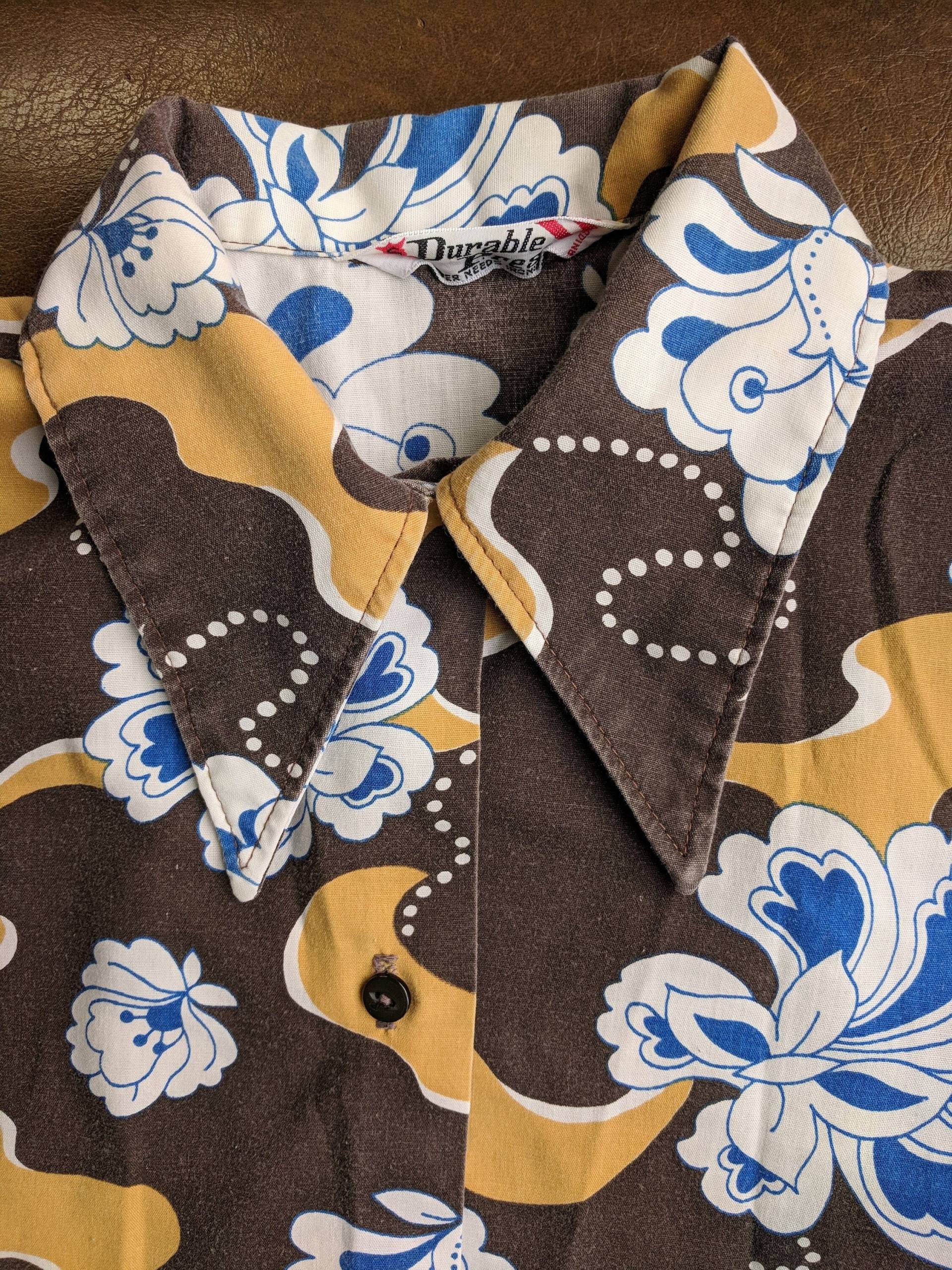 Weinlese-Braun Und Gelb Paisley Hemd von Polyesterbagel