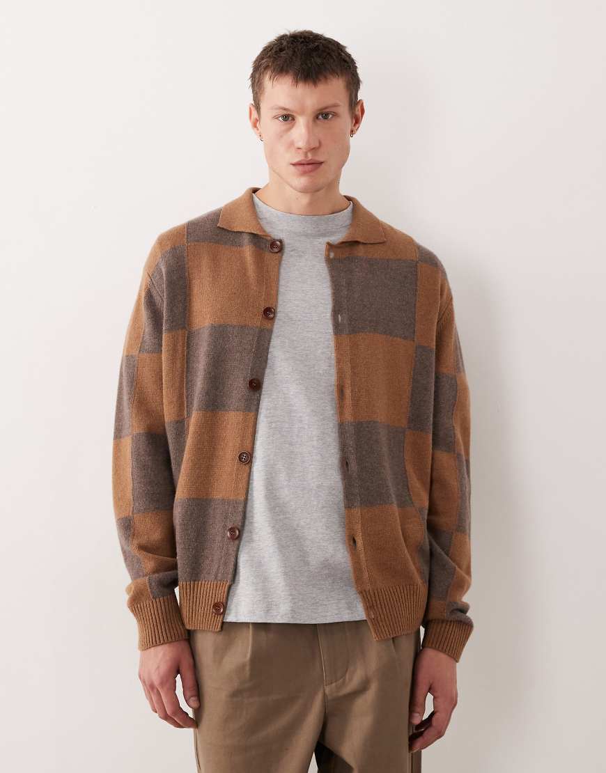 Pompeii - Karierte Polo-Strickjacke in Braun und Grau mit Knopfleiste-Bunt von Pompeii UK