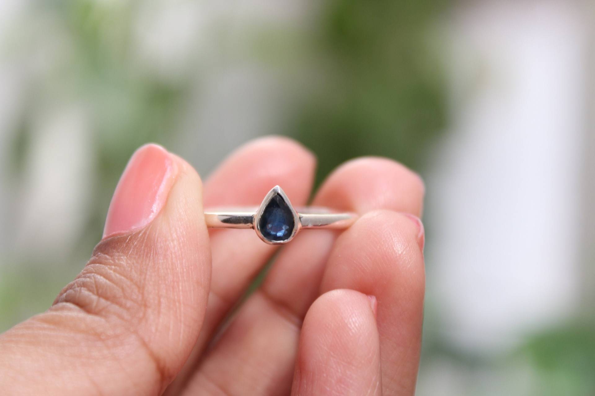 Royal Blau Saphir Ring Pear Cut Sterling Silber September Geburtsstein von PoonamArtsNJewels