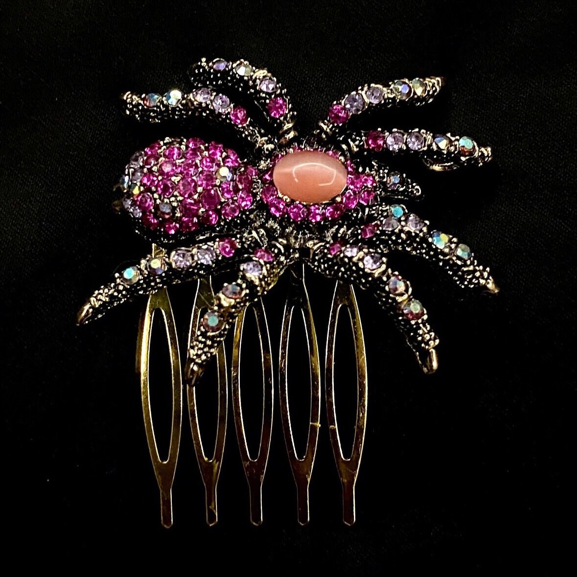 Rosa Spinne, Spinnenhaarkamm, Goth Haarkamm, Spinnenschmuck, Arachnid Entomologie Lila Spinne von PopBangBoom