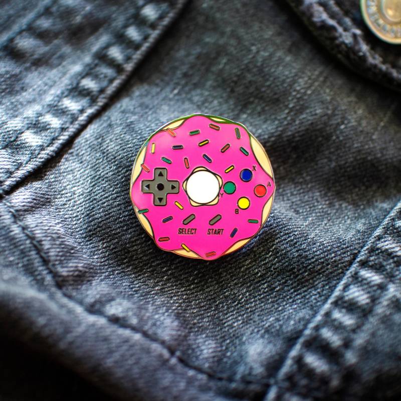 Super Nintendonut Pin von PoppePins