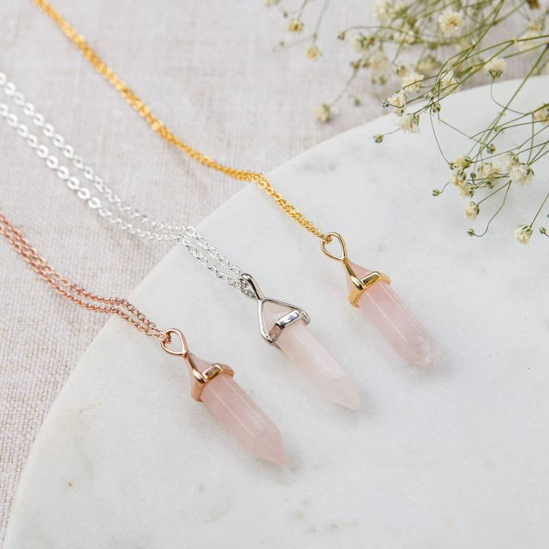 Rose Quartz Point Halskette Mit Initial - Silber Überzogen Personalisierter Schmuck Geschenk von PoppyKittenJewellery