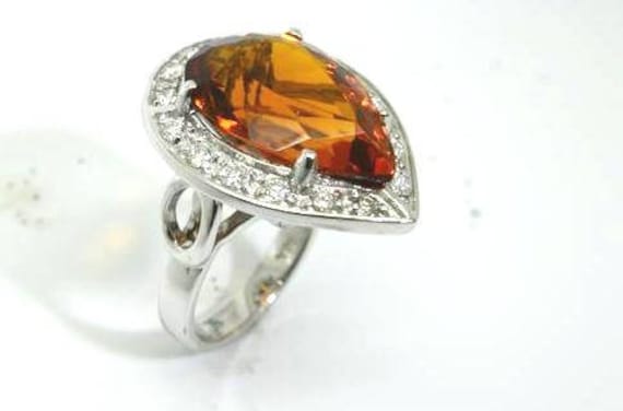 Citrin Madera Pear Shape Damen Diamant Ring in 585Er Weißgold. Babbief Kollektion Von Popartgemsmiami von PopularGemsMiami