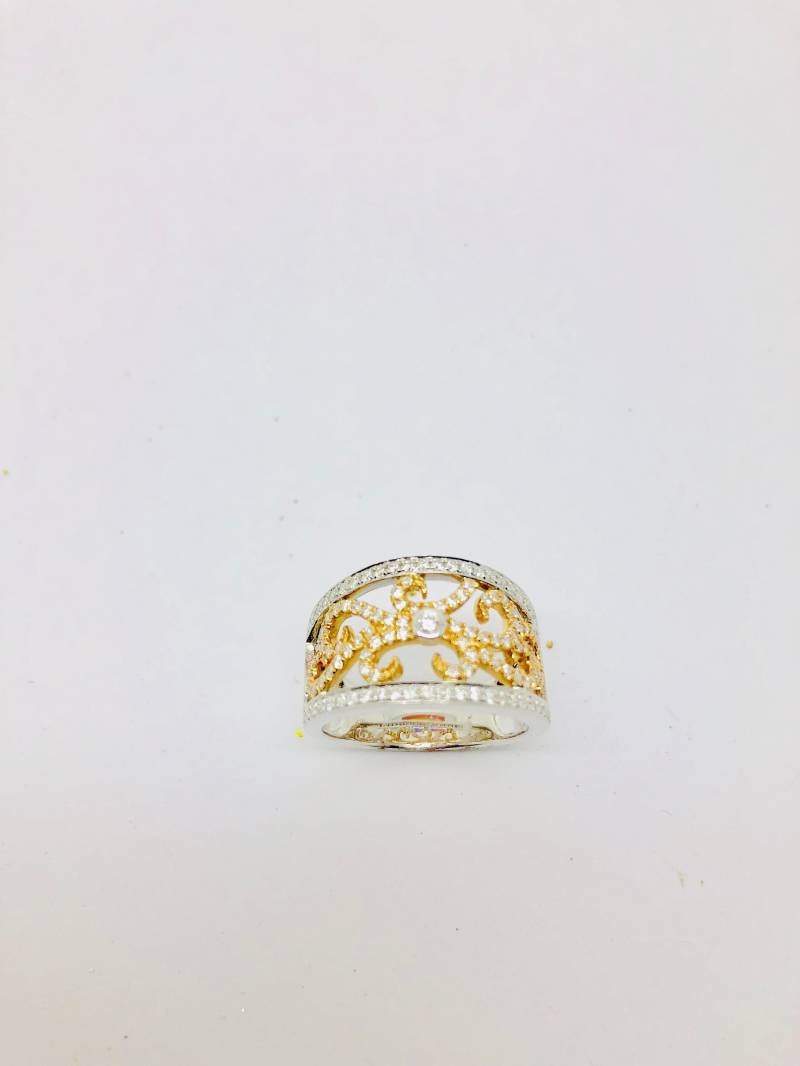 Lady Es Diamond Ring in Dual 14K Gelb - Und Weißgold von PopularGemsMiami