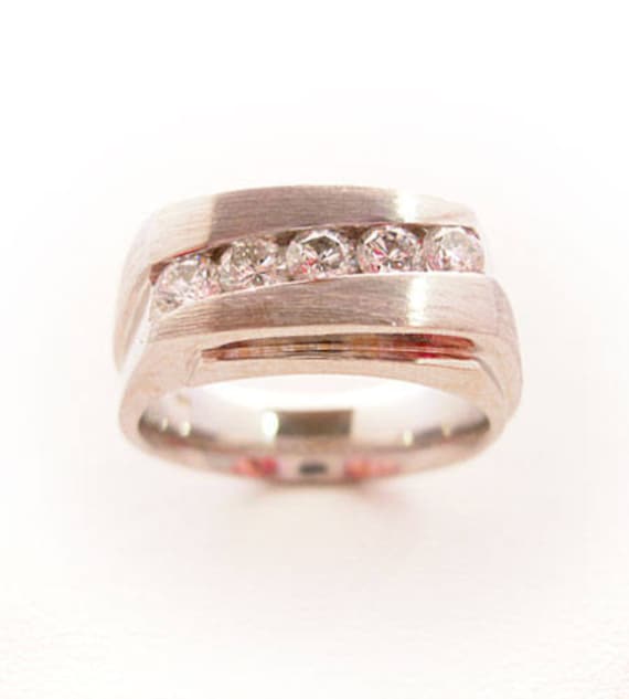 Multi Diamant Dual Polish Inlay Matte Ehering 8mm in 14K Weißgold von PopularGemsMiami
