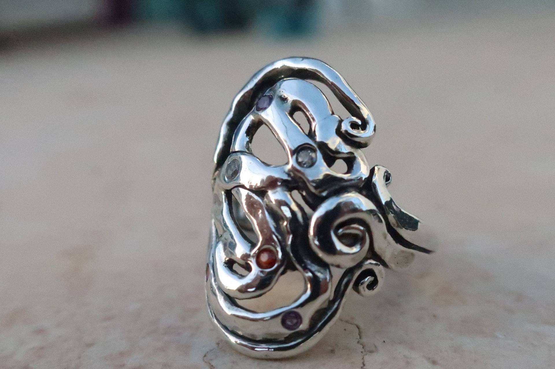 Einzigartiger Strukturierter Silber Multi Stein Ring, Draht Kunst Damen Ring von Porans