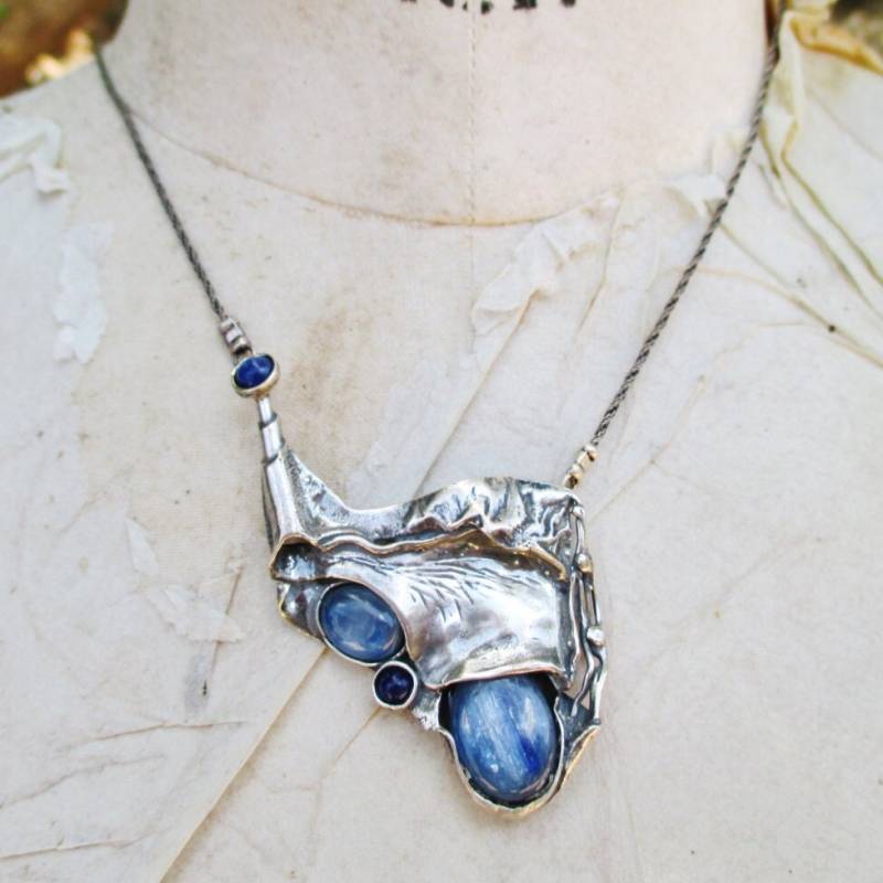 sterling Silber Kyanit Anhänger Breite Boho Halskette von Porans