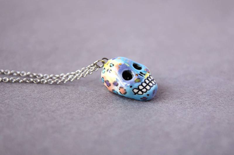 Leopard Print Halskette, Schädel Keramik Charme, Muster Schmuck, Süße Halloween-Schädelhalskette Leopard Print Halskette, Schädel Keramik Charme, Muster Schmuck, Süße Halloween-Schädelhalskette von PorcelainCreatures