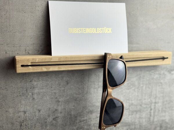 Portia by Callidus Designs Brillenhalter Eichenholz – Wandaufbewahrung mit Gummiband | Aufhängung mit und ohne Bohren möglich von Portia by Callidus Designs