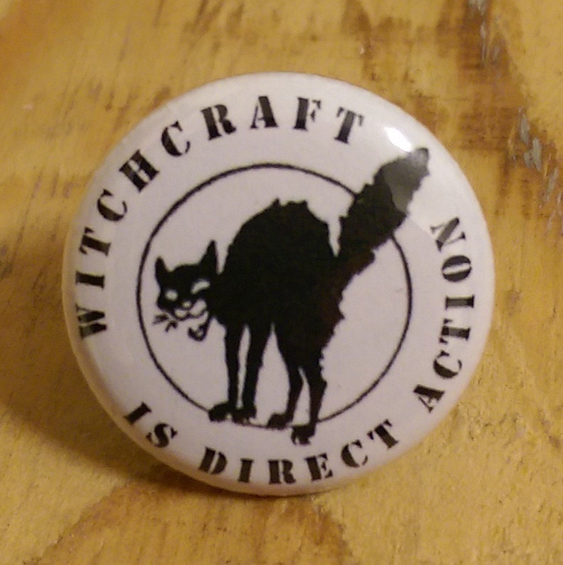 Witchcraft Is Direct Action Button von PortlandButtonWorks