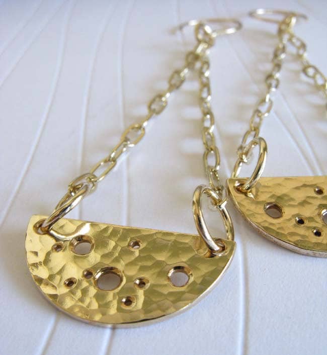 14K Gold-Filled Halbkreis Mond Ohrringe 14K Gold-Filled Halbkreis Mond Ohrringe von PoseidonsBooty