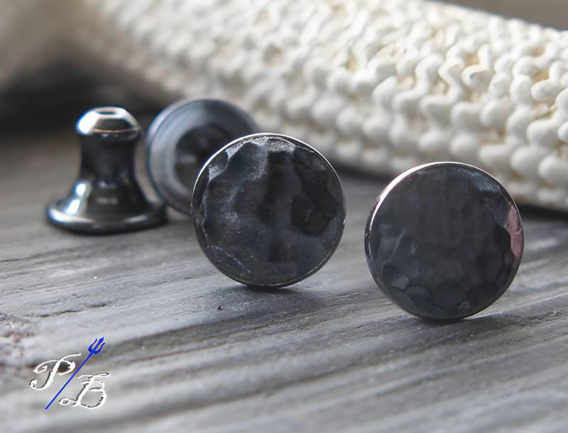 Einfache 6 Mm Gehämmerte Scheiben-Ohrstecker Aus Sterlingsilber Einfache 6 Mm Gehämmerte Scheiben-Ohrstecker Aus Sterlingsilber von PoseidonsBooty