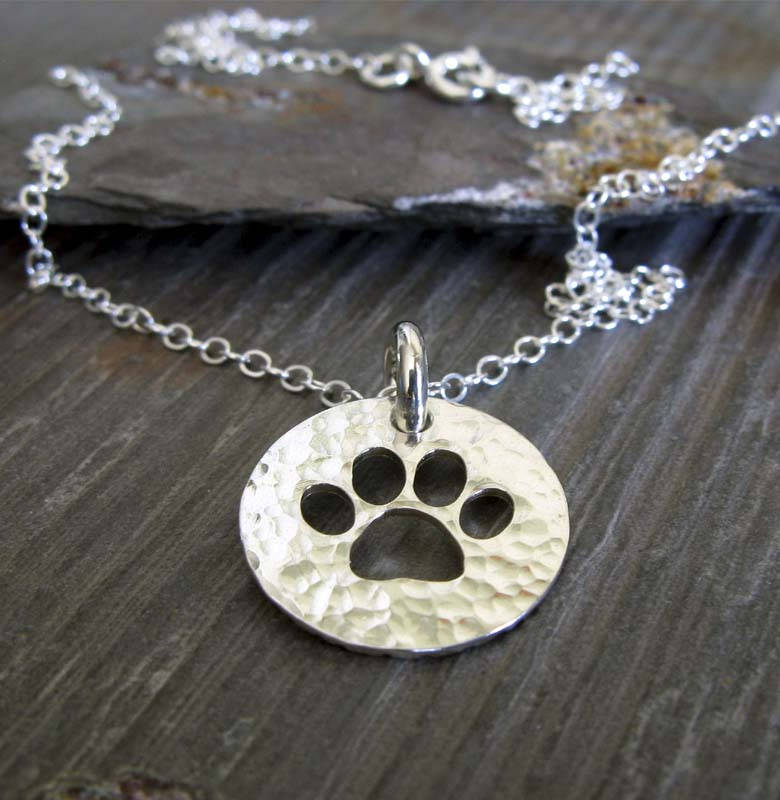 Pfote Abdruck Anhänger Sterlingsilber Halskette Handwerker Geschenk Für Tierliebhaber Pfote Abdruck Anhänger Sterlingsilber Halskette Handwerker Geschenk Für Tierliebhaber von PoseidonsBooty