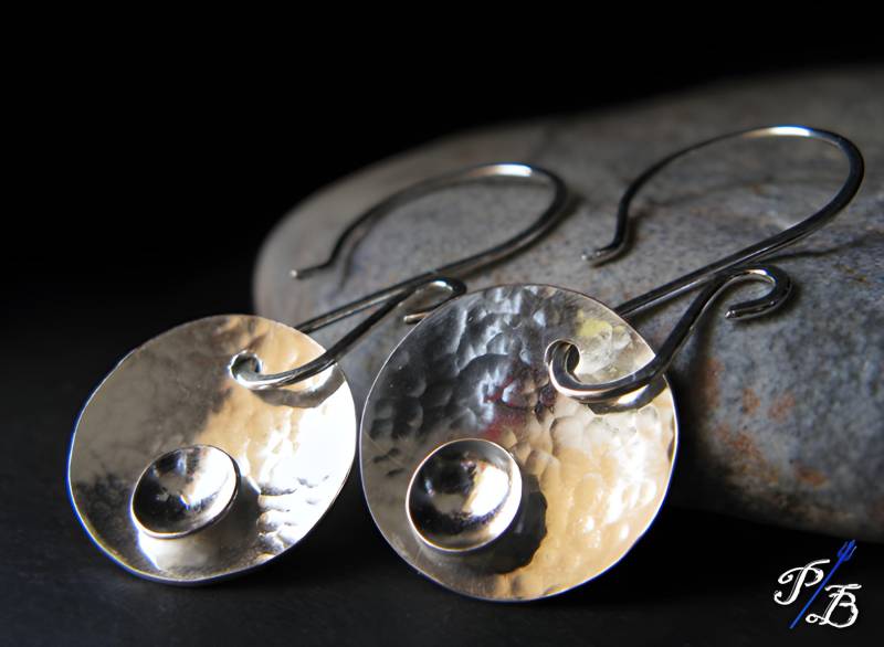 Silber Mond Disc Ohrringe Handwerker Handgefertigt in Sterling Silber Mond Disc Ohrringe Handwerker Handgefertigt in Sterling von PoseidonsBooty