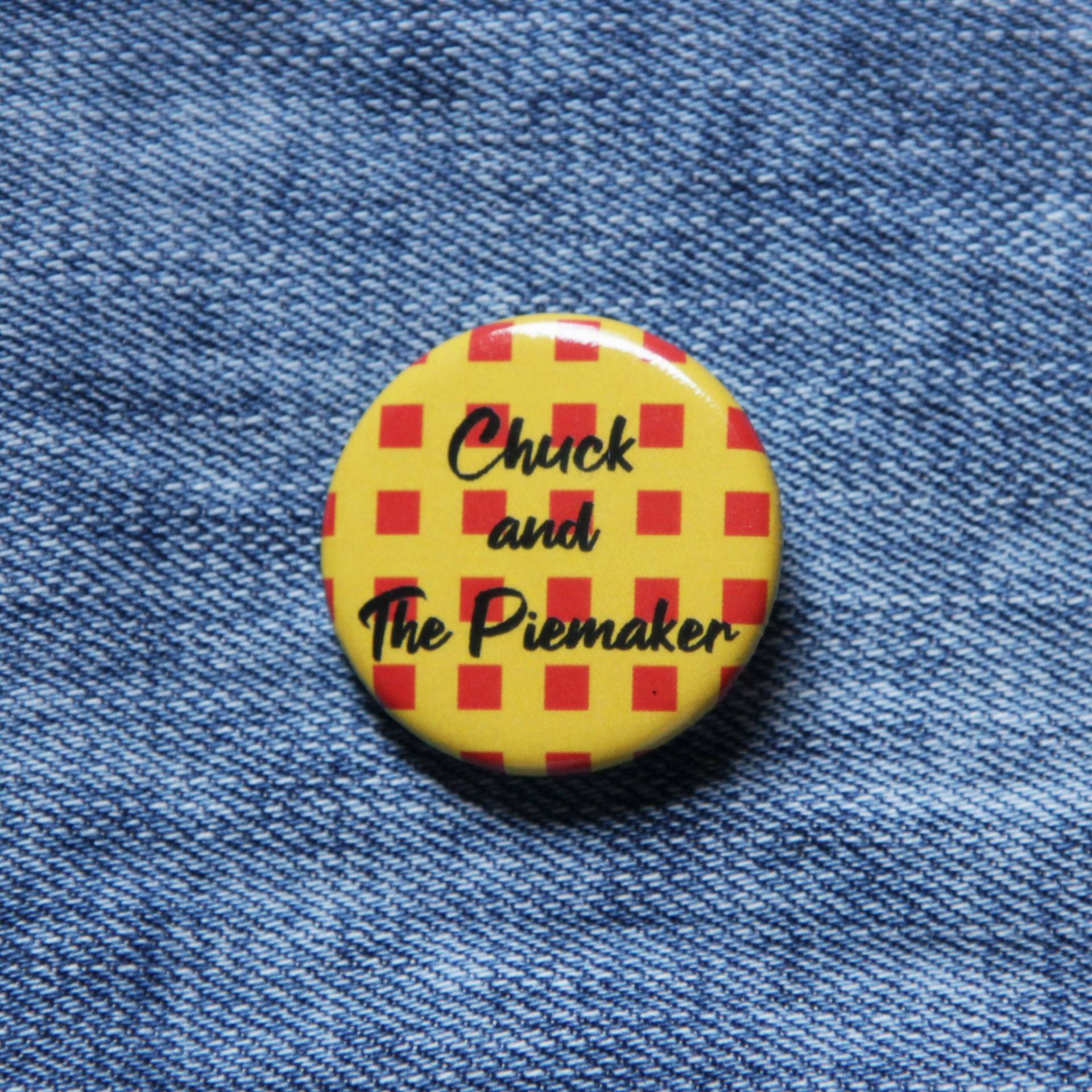 Chuck & The Piemaker - Pushing Daisies Anstecker Chuck & The Piemaker - Pushing Daisies Anstecker von PoshDuckCreations