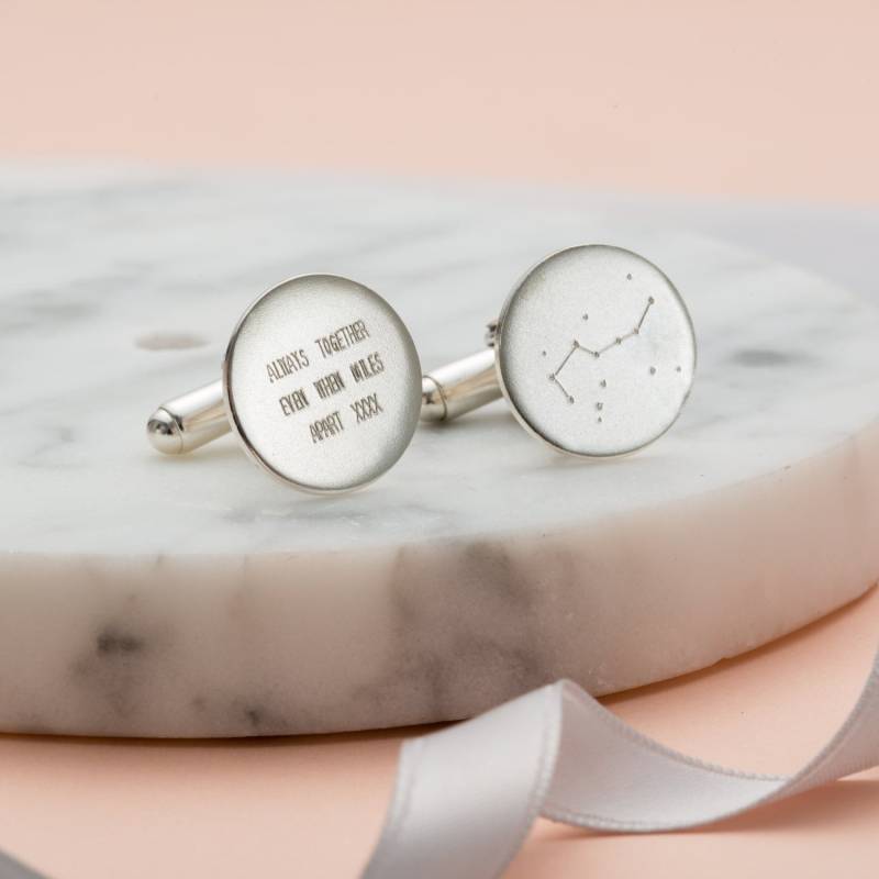 Handgravierte Manschettenknöpfe Mit Sternbild Pflug | Personalisiertes Star Design Geschenk Für Reisende & Sterngucker von PoshTottyDesigns