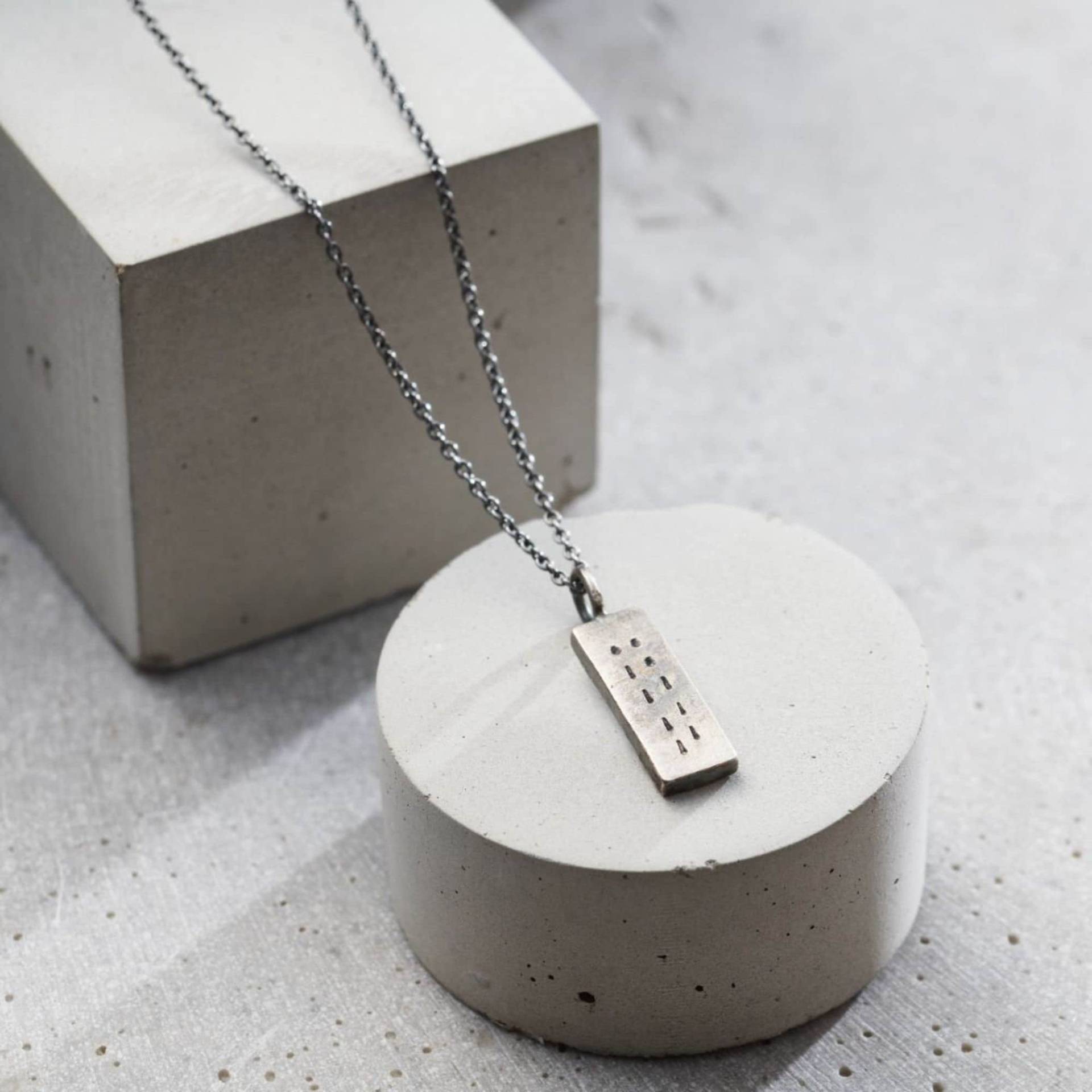 Personalisierte Morse Code Tag Halskette | Geburtstagsgeschenk Handgemacht Geschenk Für Männer von PoshTottyDesigns