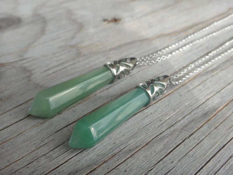 Aventurine Halskette. Grüne Aventurine Spitze Lange Anhänger. Chakra-steine, Heilung. Überlagerungsband. Gesundheit Und Energie von PositiveMindSo