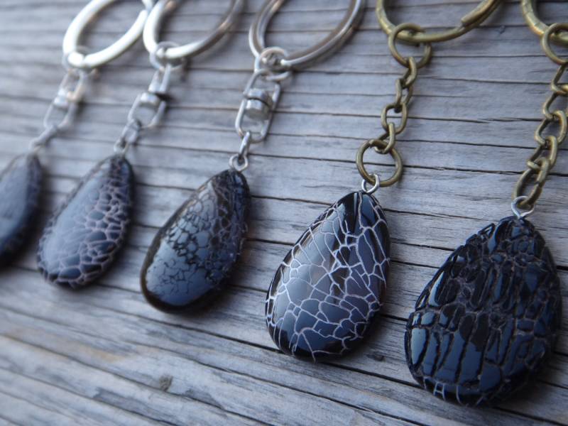 Feuergate Schlüsselanhänger. Naturstein. Messing Oder Silber. A Achat Riss. Schlüsseltor Von Achat Stein. Glückspilz von PositiveMindSo